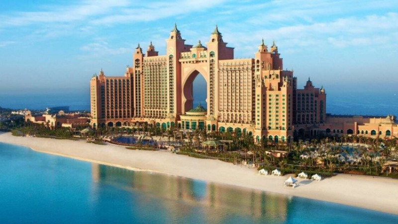 10 Ostentatious Delights of Dubai