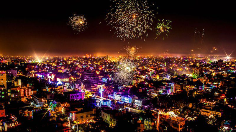 6 Incredible Places to Celebrate Diwali in India