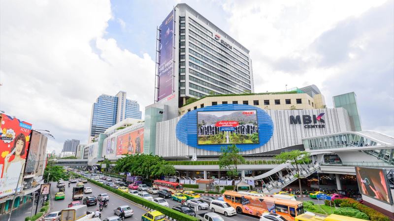 6 Shopping Experiences in Bangkok That Will Incite The Shopaholic in You