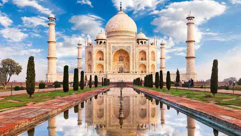 World Tourism Day: Taj Mahal and 200 Historical Monuments Visit in India For Free