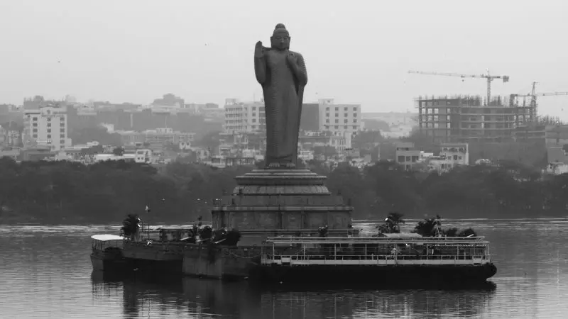 Hussain Sagar Lake